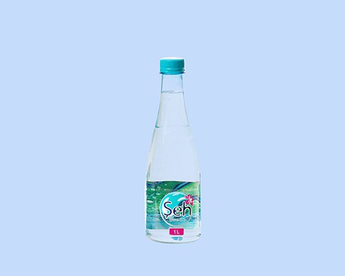 Spring bottled water Şeh in volume 1 l