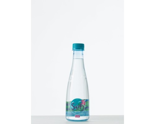 Spring bottled water Şeh in volume 0.33 l